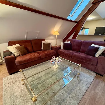 Au 1 Grand Place Vue Grand Place 2 Ch 4 Pers Appartement
