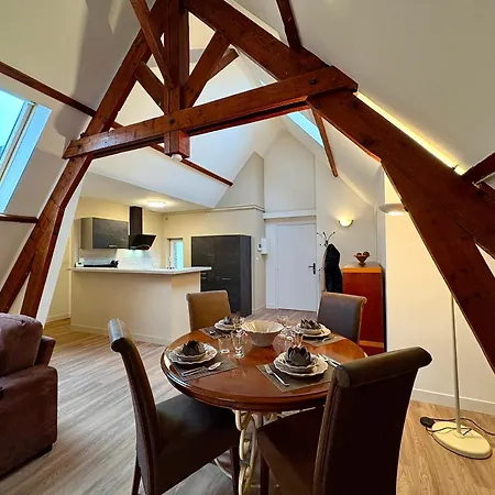 Au 1 Grand Place Vue Grand Place 2 Ch 4 Pers 아라스